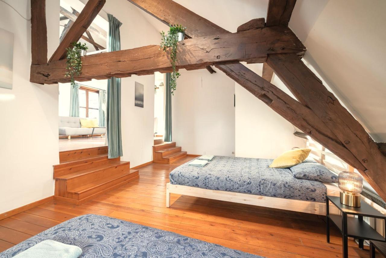 The Old Town Lodge In The Heart Of Antwerpen Exterior foto